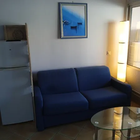 Apartment Port De Hyeres